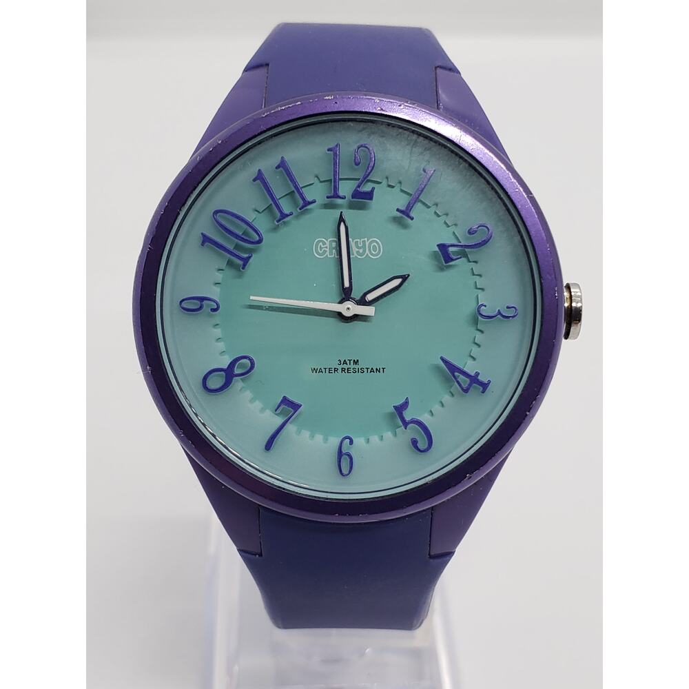 Crayo men's watch. Large light blue face with purple band. Working watch